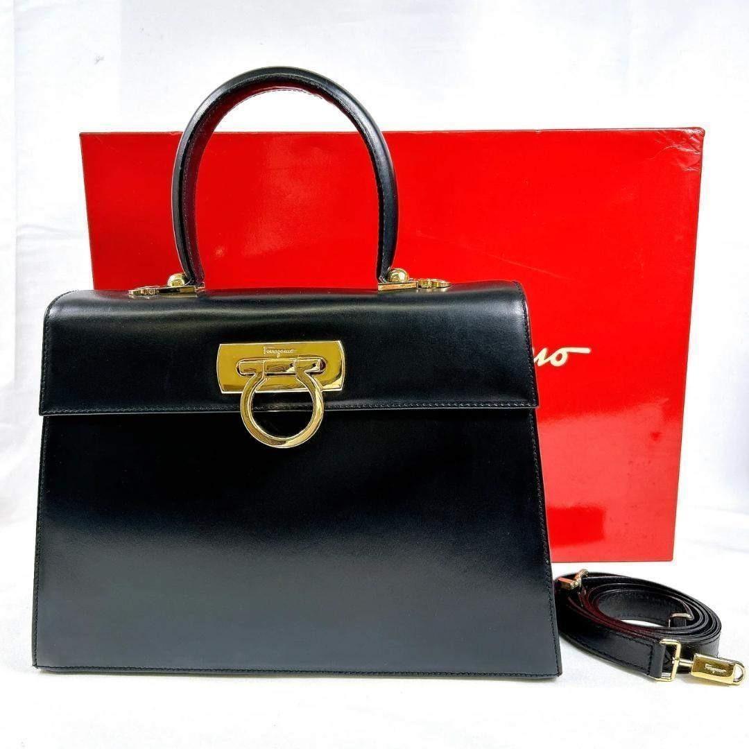 フェラガモ ガンチーニ レザー 2way フラップ ハンドバッグ