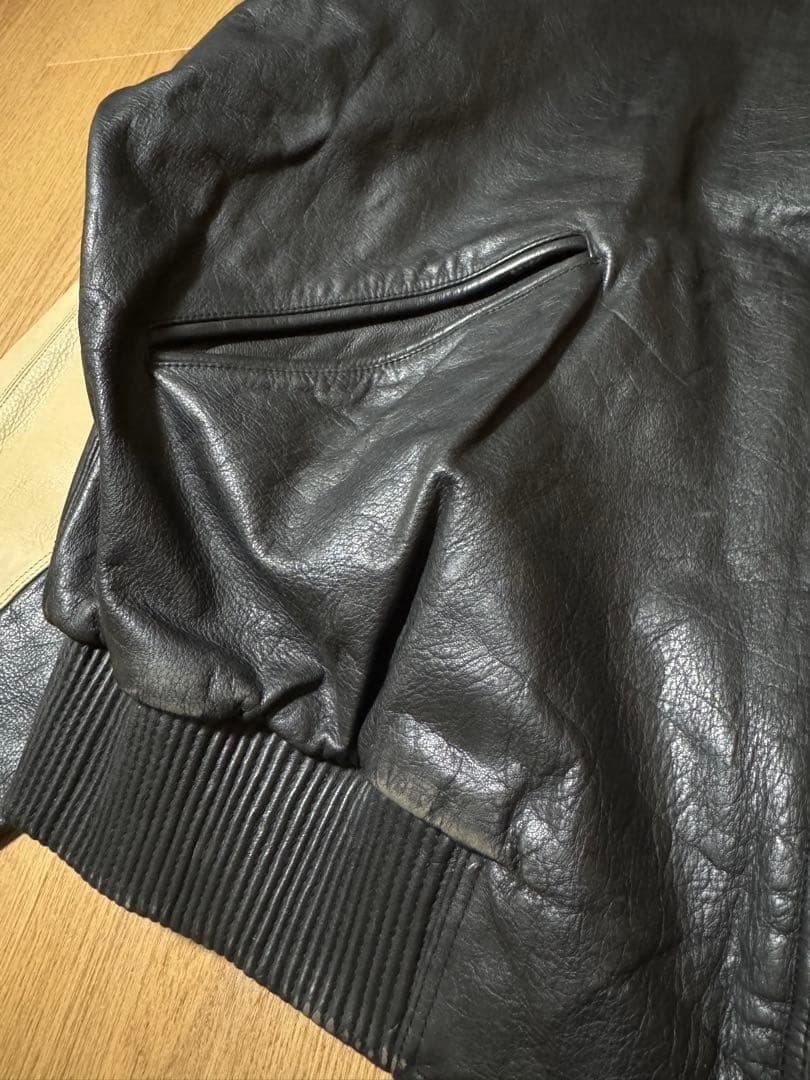 サイズ44 Pelle Pelle バックロゴ 短丈 オールレザージャケット - メルカリ