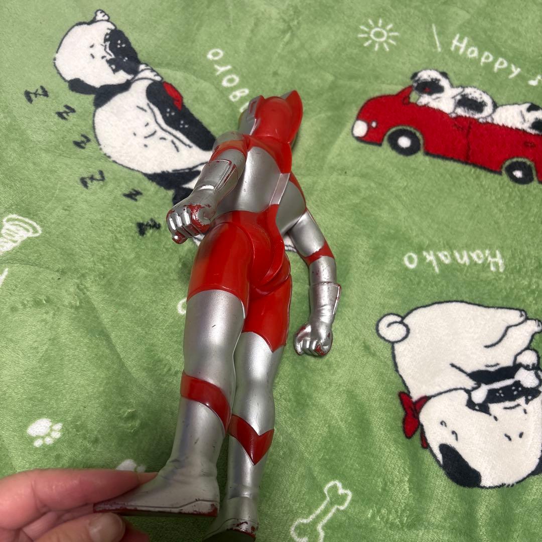 ウルトラマン フィギュア 1988年BANDAI 約30cm 赤銀 - メルカリ