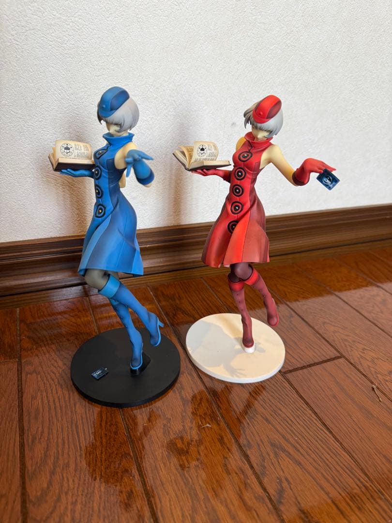 キューズQ ペルソナ3 P4U エリザベス通常盤　サンタ版セット