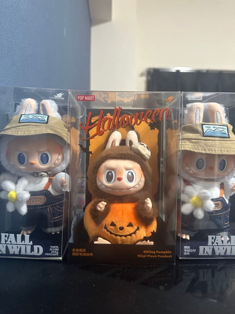 ポップマート LABUBU 3個セット POP MART（ポップマート） LABUBU ぬいぐるみ THE MONSTERS FIGURINE 3