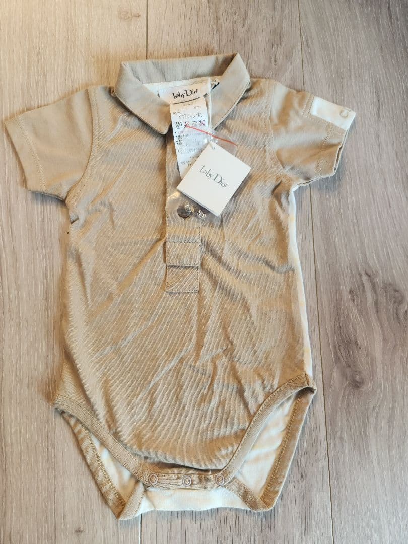 【新品・お値下げ可】baby Dior ベージュ ロンパース 2026年最新】baby Diorの人気アイテム - メルカリ