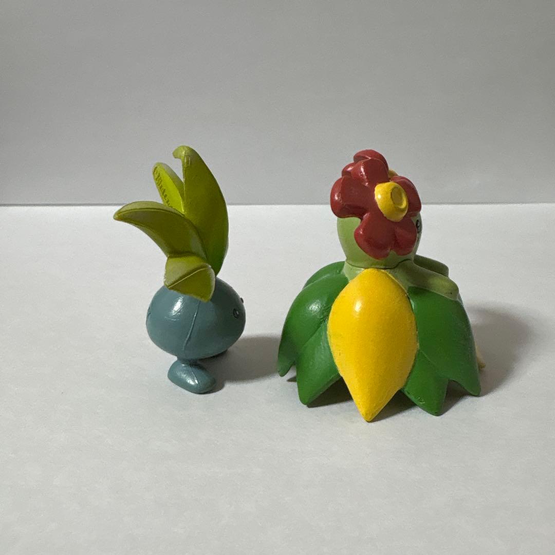 ポケモン モンコレ トミー 初期 ナゾノクサ クサイハナ ラフレシア