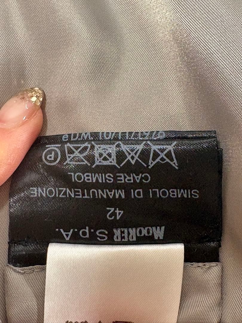 美品】MOORER社 JAY MAYEN ふわふわエコファー ダウンベスト - メルカリ