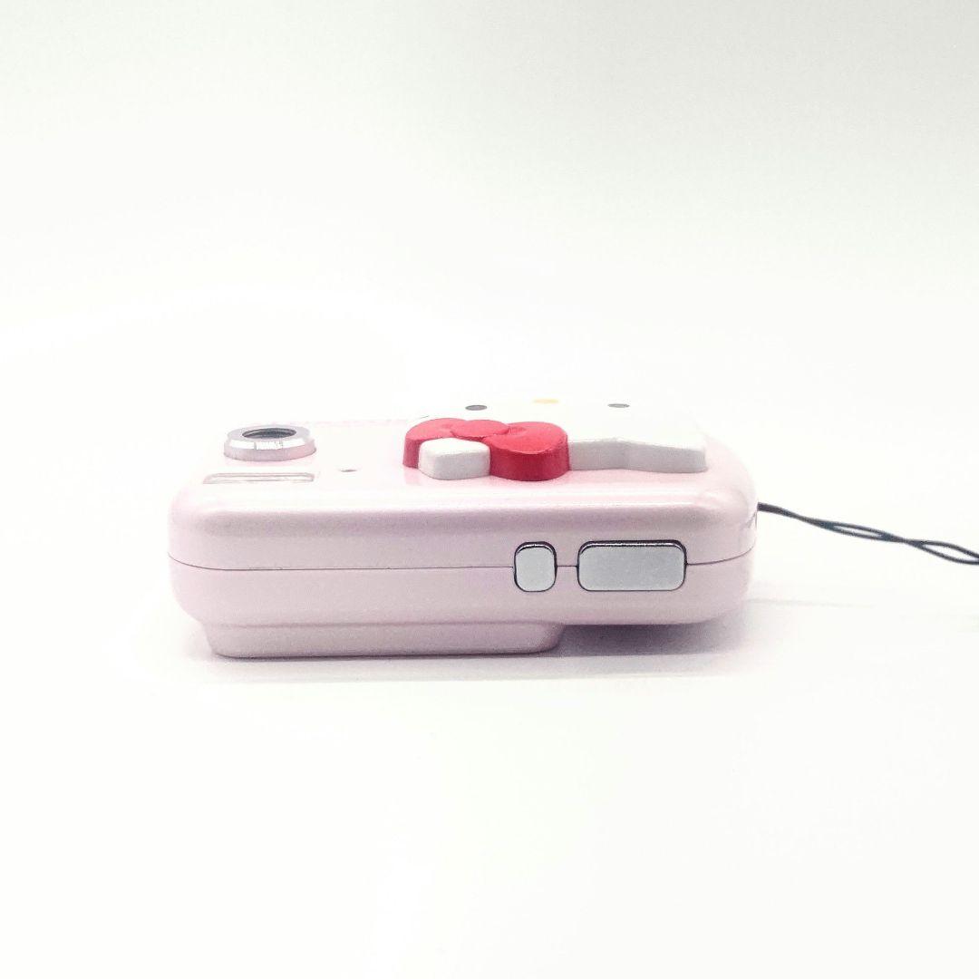 動作品】ハローキティ 5.0メガピクセル デジタルカメラ - メルカリ