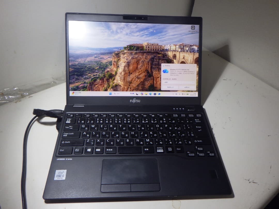 Windowsノート本体 Fujitsu U9310/EX i5-10210U SSD256G LIFEBOOK FUJITSU U9310/E LTEモデル 第10世代 Core i5 10310U 1.70GHz