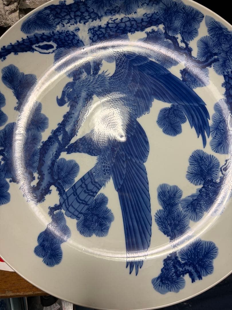 青い鳥と松のデザイン陶器皿 54cm ケ19 ヨルノアオ 鳥の親子 夜空を飛ぶの楕円皿（結晶/ツヤなし部分