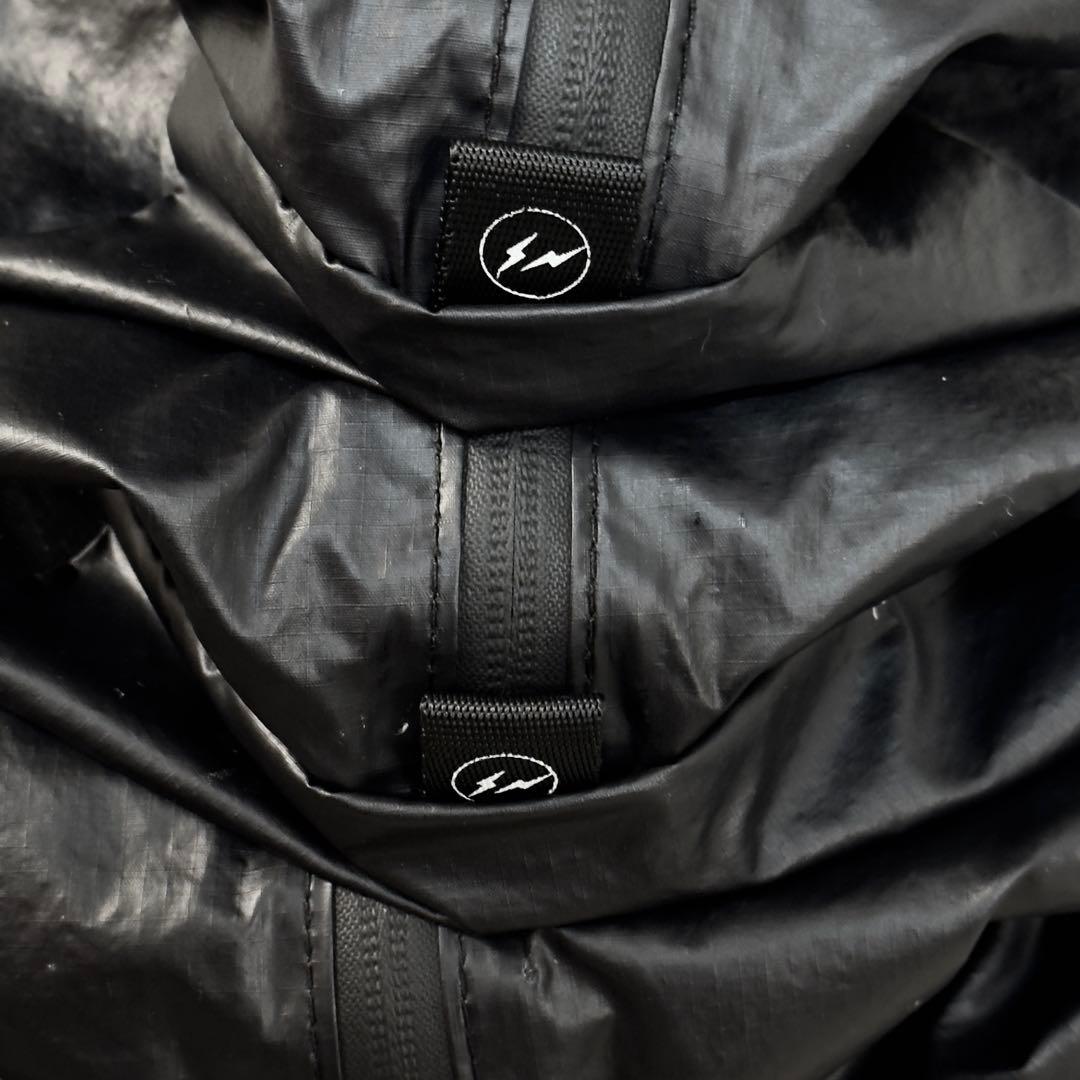 retaW travel poach black fragment フラグメント - メルカリ