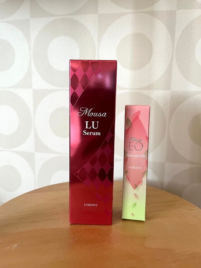 ムーサLUセラムtia 美容液 ネイルオイルセット