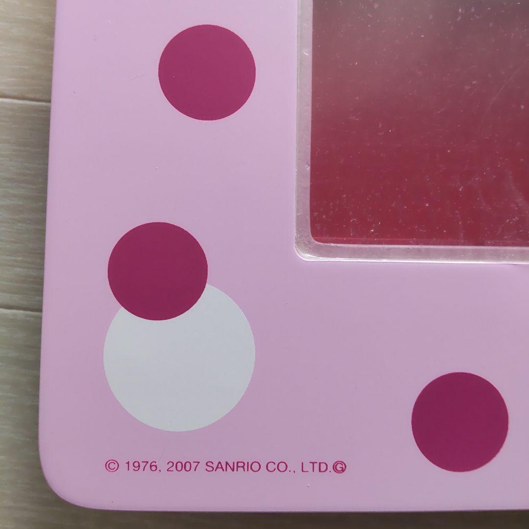 ハローキティ☆コレクションスタンド☆テーブル☆平成レトロ - メルカリ