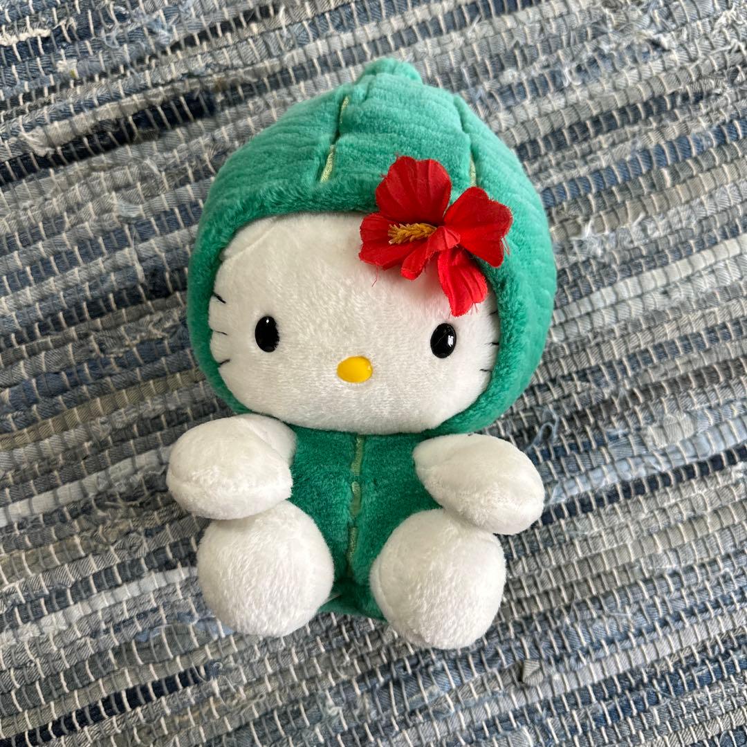 ハローキティ 沖縄限定 ゴーヤ ぬいぐるみ - メルカリ