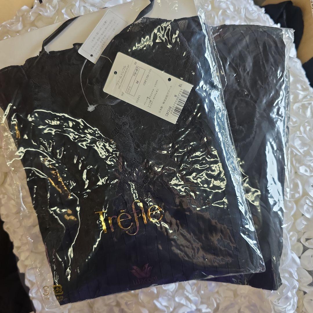 ワコール トレフル キャミ ペチコート 新品 黒レース - メルカリ