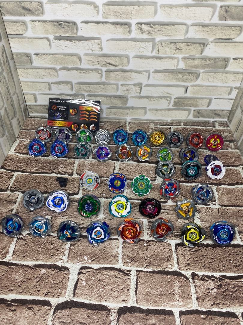 ベイブレードx 40個まとめ売り