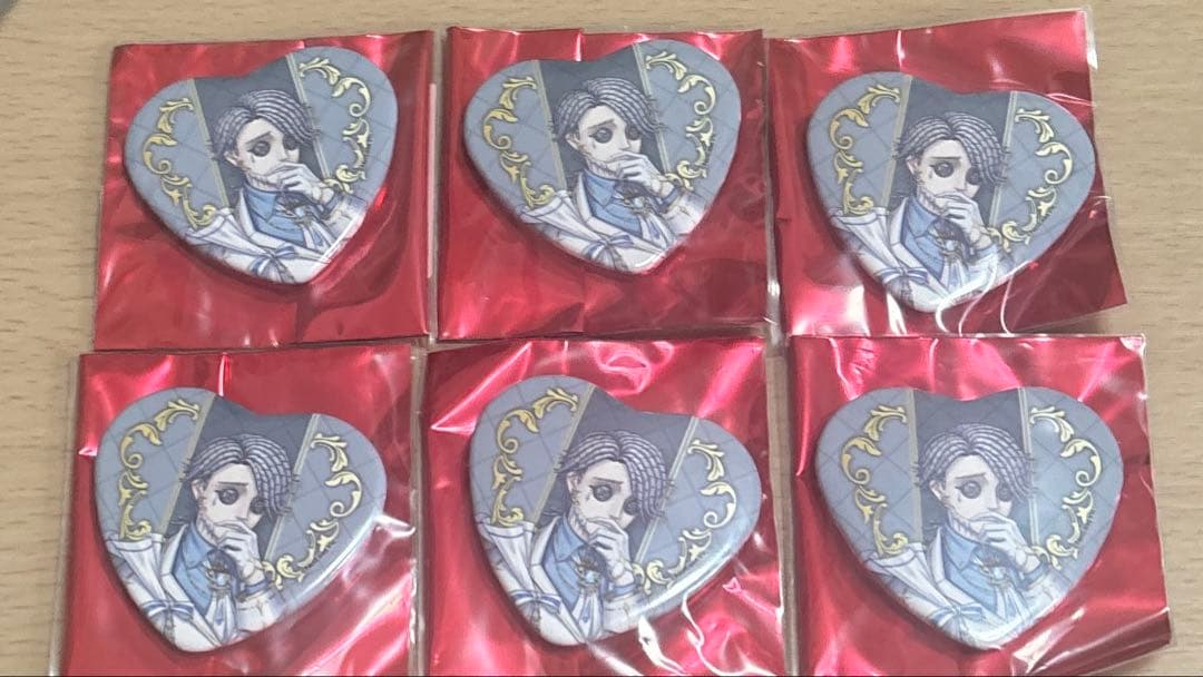 academy Cafe スイパラ 第五人格 ハート缶バッジ 納棺師 イソップ