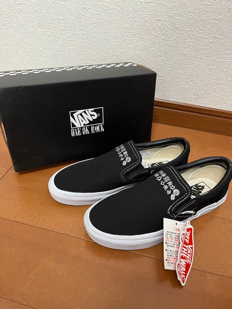 ONE OK ROCK × VANSコラボレーションSLIP-ON - メルカリ