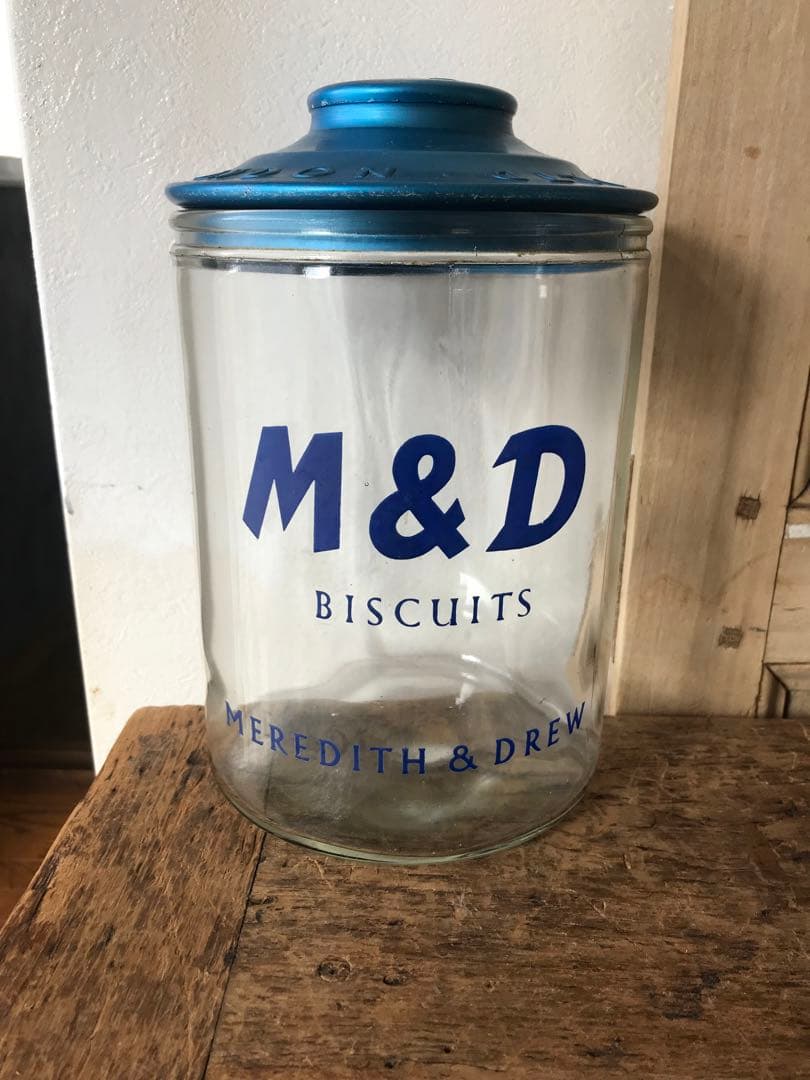 専用です　イギリスアンティーク　ガラスビスケットジャー 3点あり！ガラスカットが素敵なウォータージャグ（高さ13.5cm