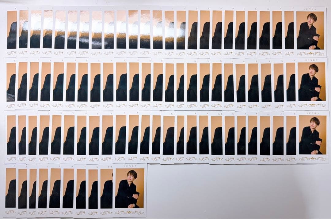 センラ ワンマンライブ 2024 MARCEL ミニフォトカード 黒スーツ 椅子