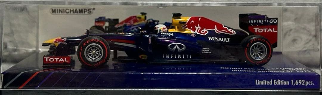 ミニチャンプス 1/43 レッドブル RB9 ベッテル 2013バーレーン優勝 ミニチャンプス MINICHAMPS 1/43 (410130102) RedBull Racing RB9 M