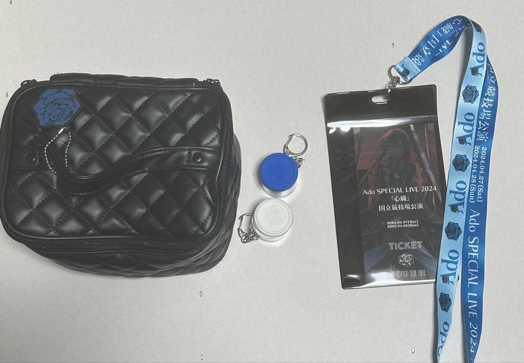 Ado グッズ　セット Ado JAPAN TOUR 2024 『モナ・リザの横顔』大阪公演 会場物販