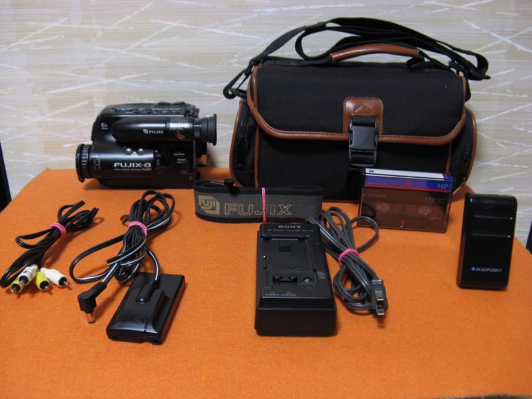 動作OK❗️☆FUJIXの8ミリビデオカメラ/FUJIX-8 P660
