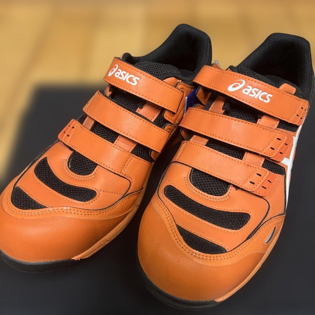 2018年asics　安全靴　FCP102 限定カラー