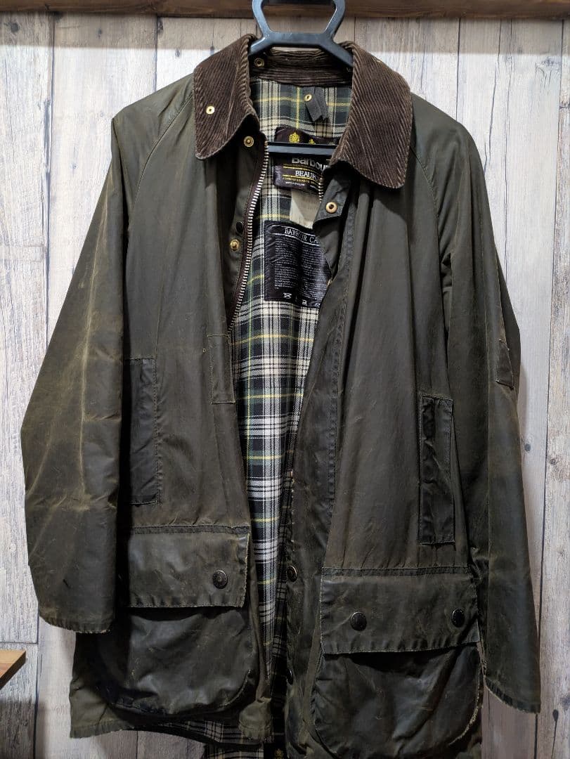 【Barbour】94年ビューフォート、サイズ40 Barbour＞予約殺到！ビューフォートのサイズ比較！｜BEAMS F（ビームス