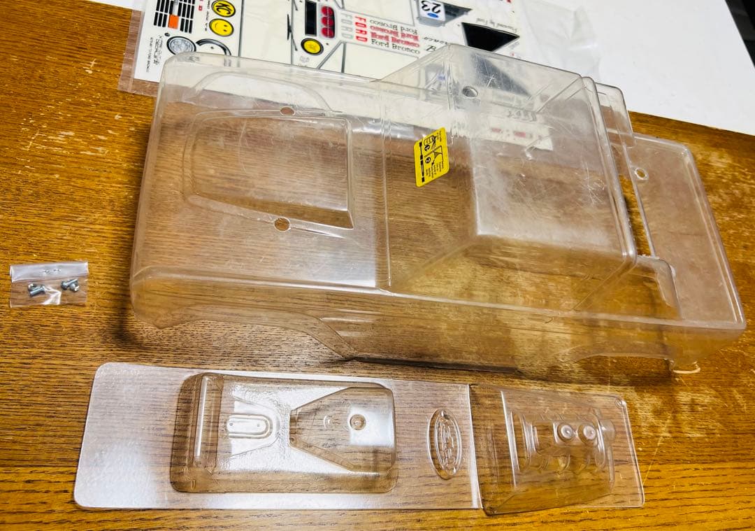 ジャンク　hpi サベージ　ボディ　フォード　ブロンコ　希少 SP.1687 1/10RC フォード ブロンコ 2021 スペアボディセット: RCモデル