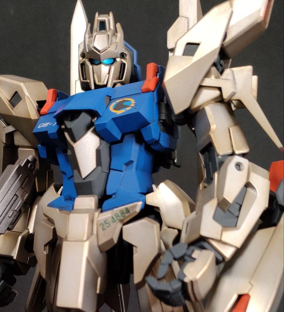 ガンプラ 塗装済完成品 MG 1/100 デルタプラス MG デルタプラス 1/100 マスターグレード 塗装済み完成品 非変形仕様