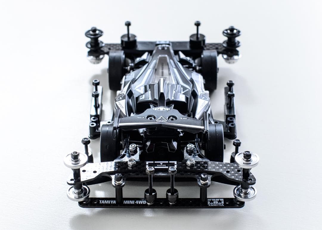 ミニ四駆完成品☆アバンテMk.III MAフルベアリング・ポリカボディ未