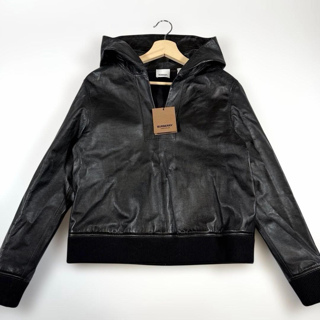 【新品未使用】【現行】バーバリー　ラムレザーパーカー　プルオーバー　黒　S