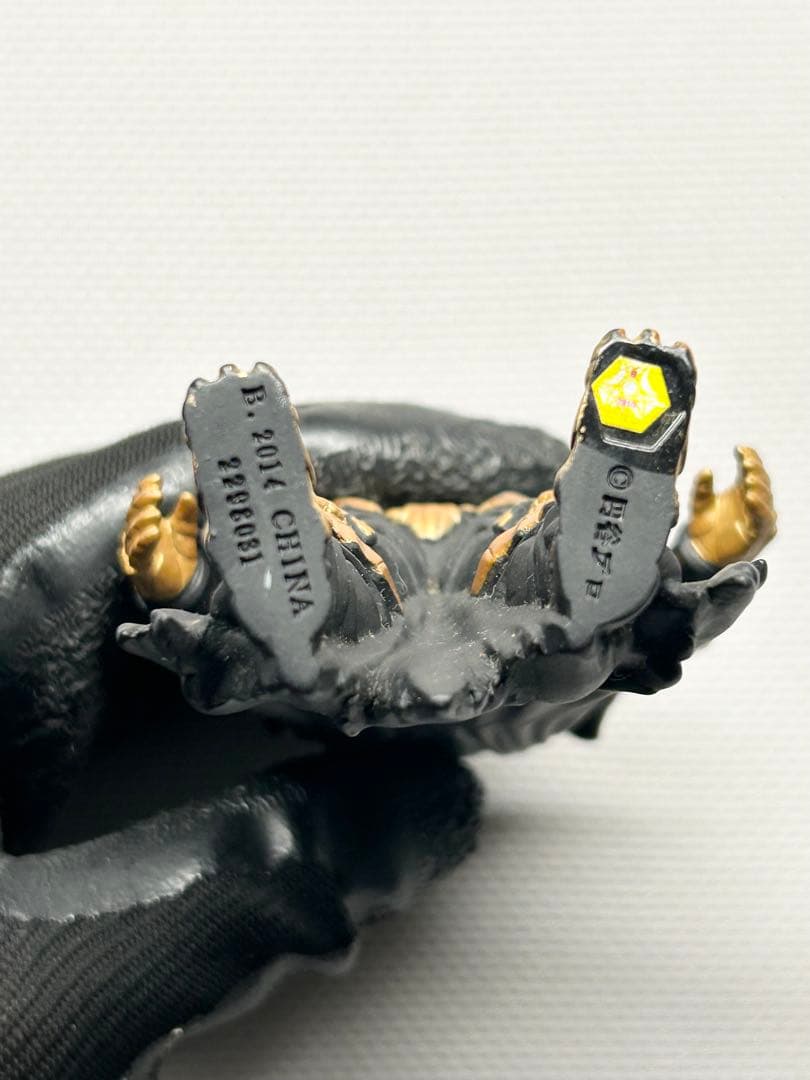 ウルトラ怪獣 500 幻影宇宙帝王 黒 金 ジュダ・スペクター ソフビ