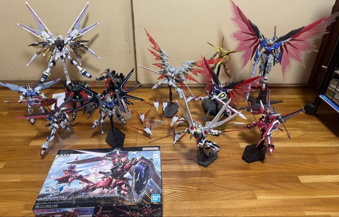 【まとめ売り】超合金 ガンプラ マイティストライクフリーダム MGEX HGCE