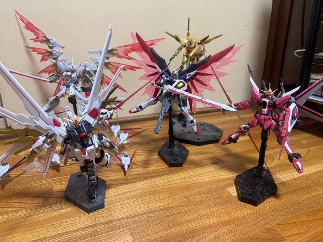 まとめ売り】超合金 ガンプラ マイティストライクフリーダム MGEX HGCE