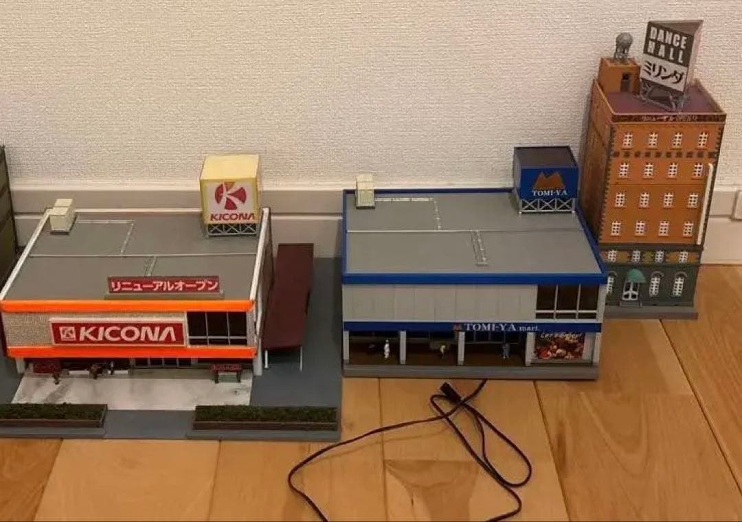 鉄道模型　Nゲージ　ジオラマ解体　ストラクチャー