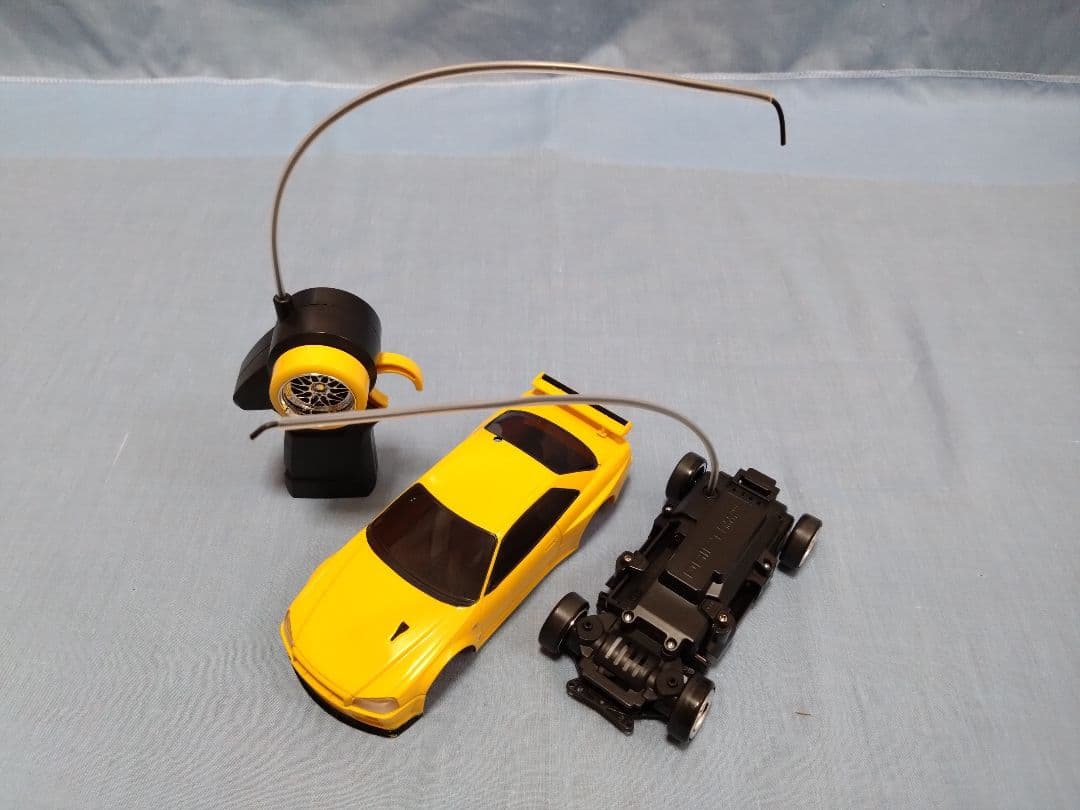 前*歯様 タカラトミー ドリフトパッケージライトの2台セット - メルカリ