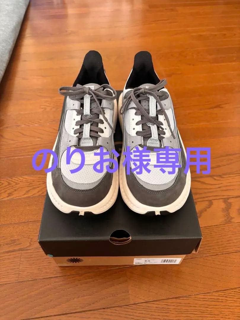 UGG CA805 スニーカー　厚底グレー/ホワイト