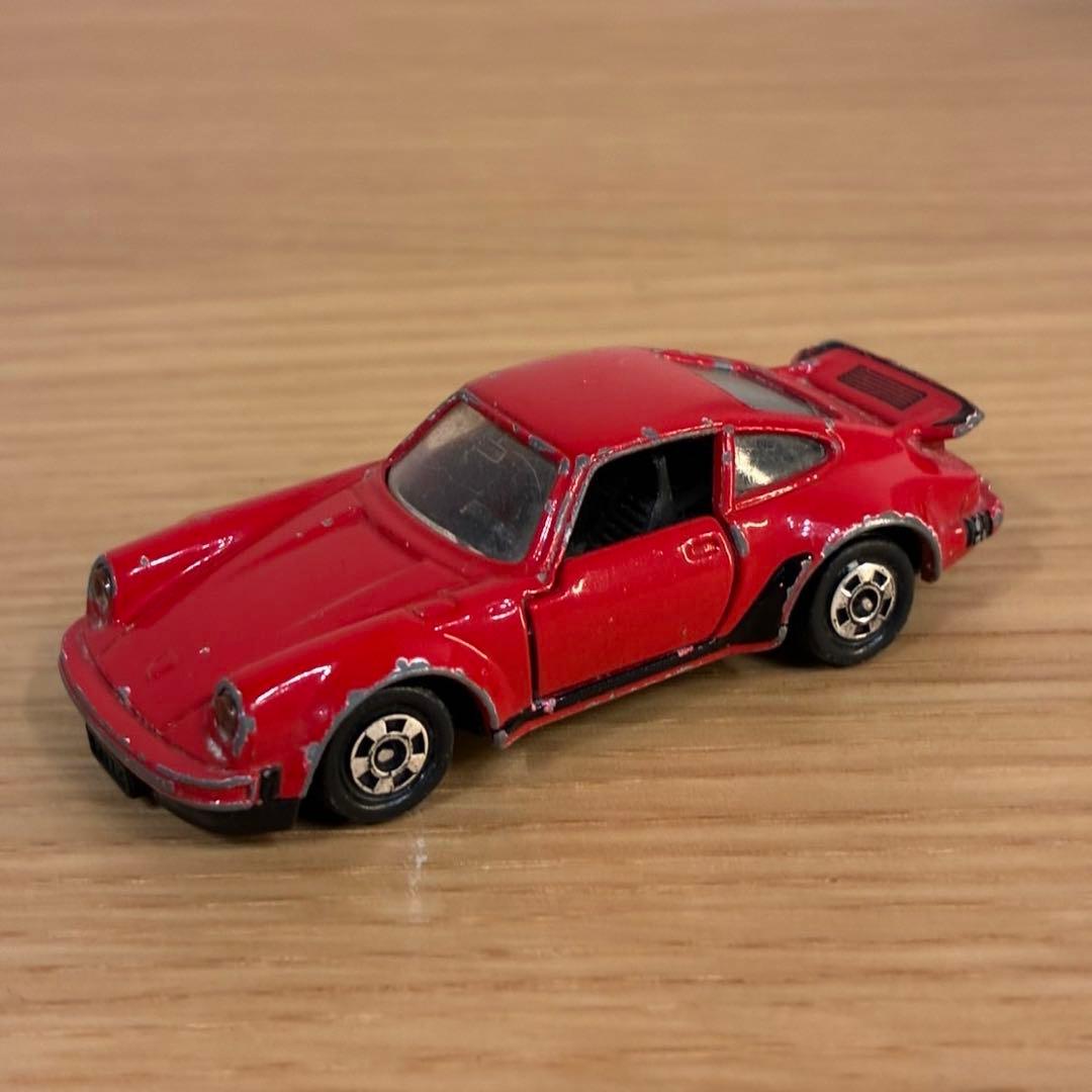 トミカ ポルシェ 930 ターボタイプ No.F1 - メルカリ