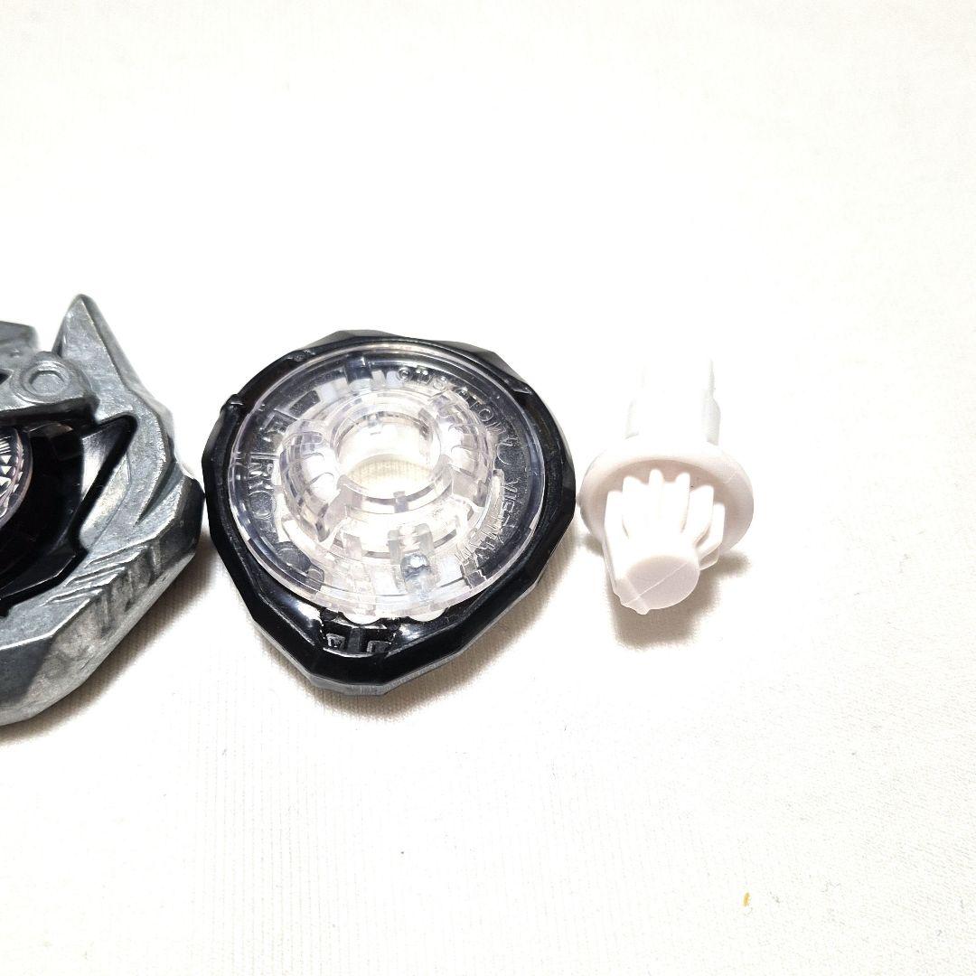 ベイブレードX シャークエッジ1-60Q ランダムブースター - メルカリ