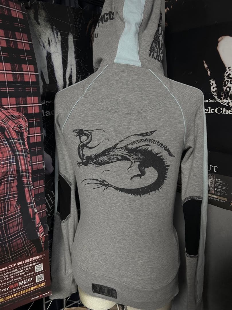 lgbドラゴンパーカー