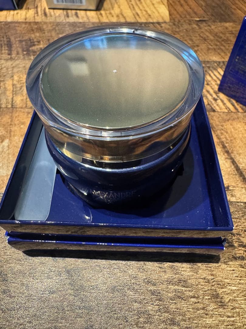 アレクサンドルドゥパリ　クレーム　ド　ラ　クレーム