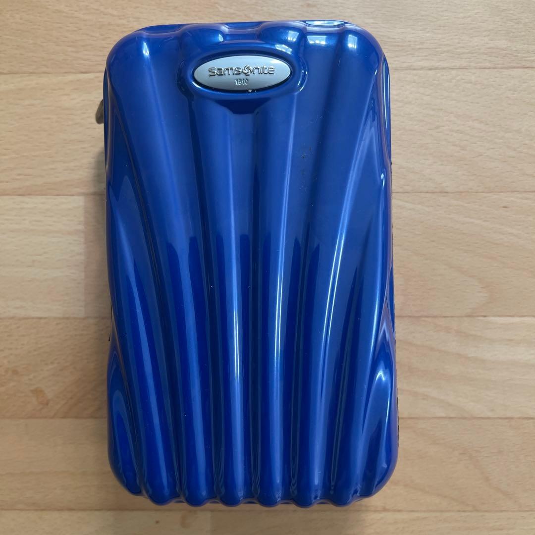 ANAファーストクラスSamsonite 青 アメニティポーチ - メルカリ