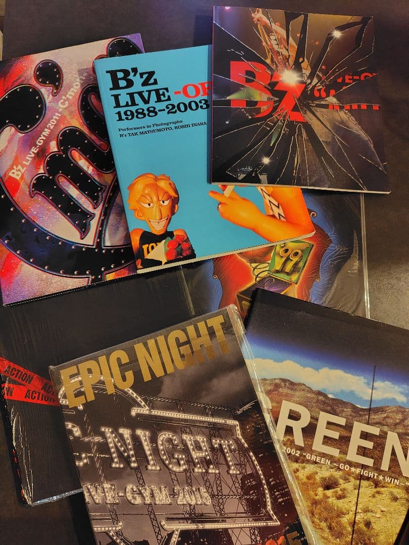 B'z ツアーパンフレットなど 7冊セット - メルカリ