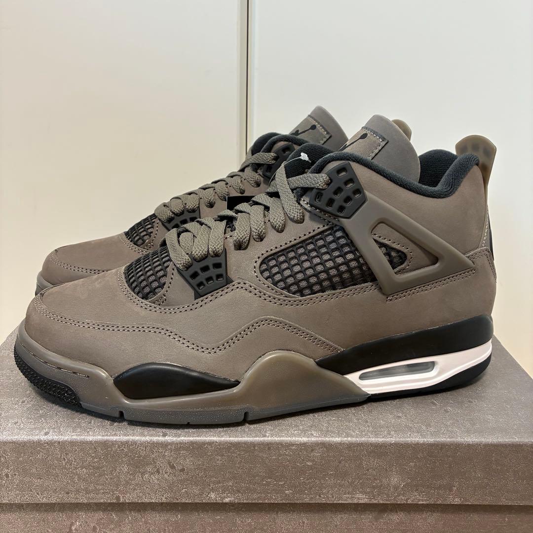 新品 ナイキ エアジョーダン4 レトロ ケイブストーン 28cm