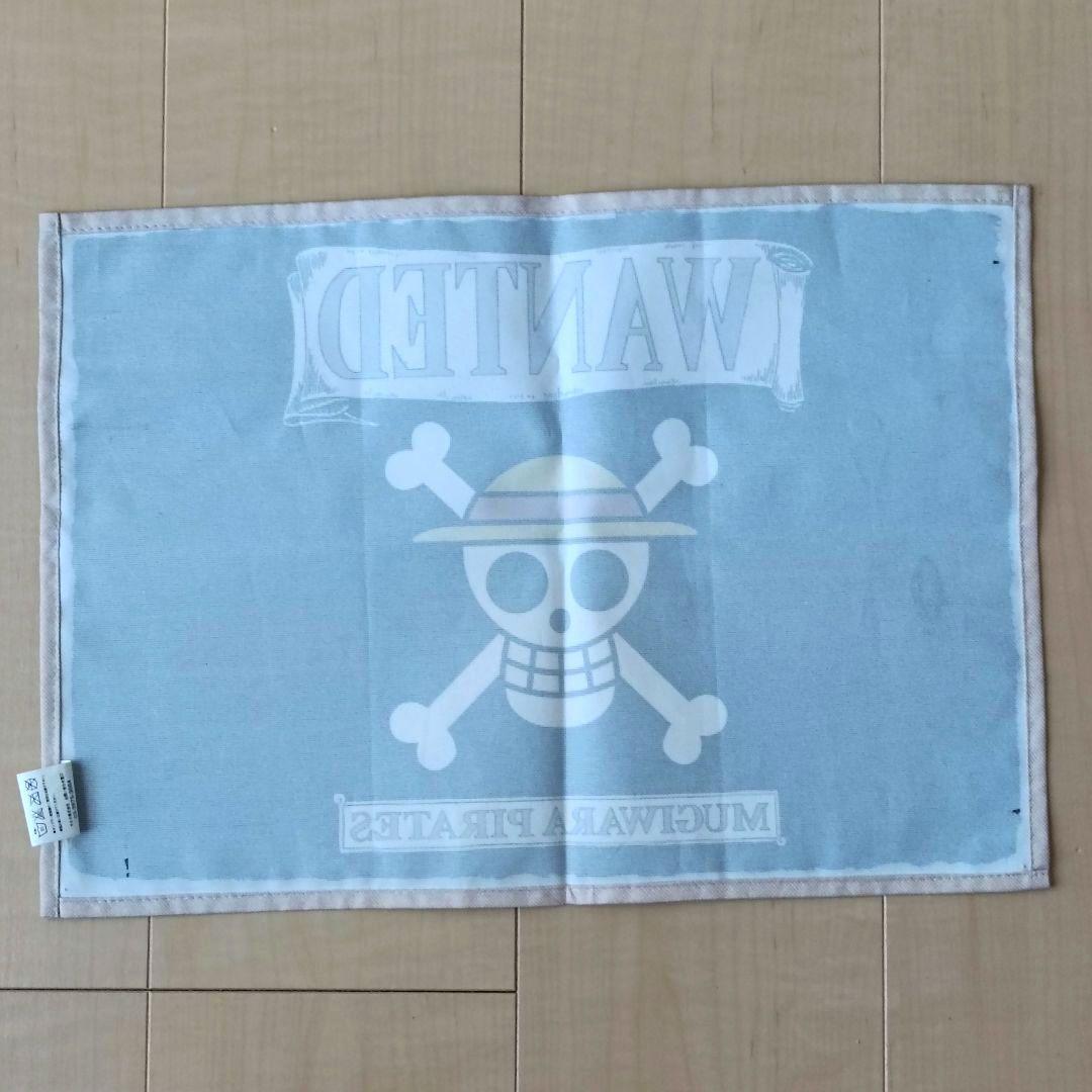 ワンピース グッズ まとめ売り クリアファイル タペストリー 缶バッジ