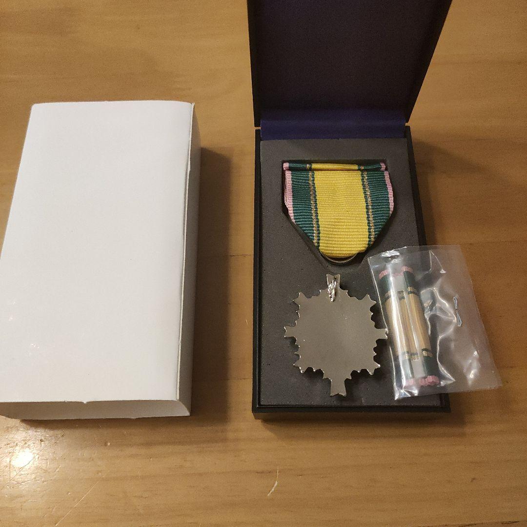 激レア 極美品!】第三級 防衛功労章 第6号賞詞 防衛記念章 現行タイプ