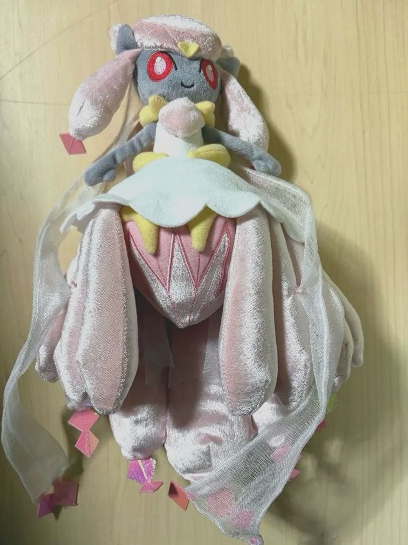 ポケモン メガディアンシー ぬいぐるみ ポケモンセンター限定 - メルカリ