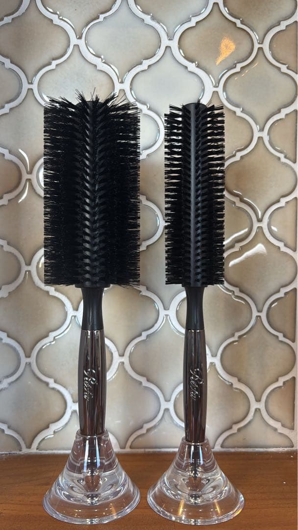 黒のヘアブラシ2本セット　リファ　ロールブラシ