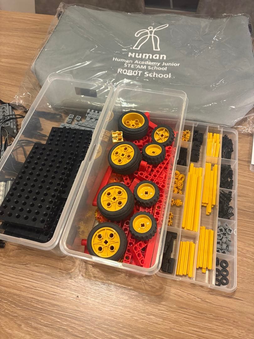 ほぼ新品】ヒューマンアカデミー ロボット教室 ロボットキット 欠品
