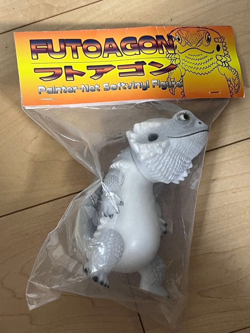 P@inter-Net フトアゴン ソフビフィギュア(ZERO) - メルカリ