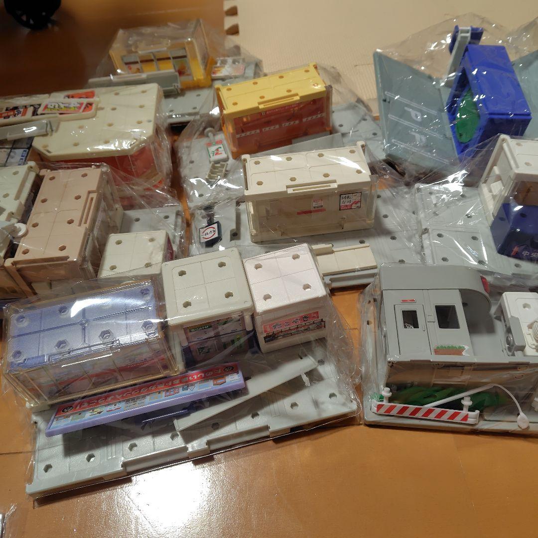 大量　トミカタウンビルドシティ8＋トミカタウン交番　まとめ売り